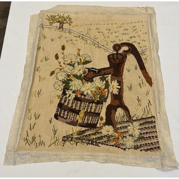 Vtg Completed Bucilla Crewel Kit Countryside Water Pump Flower Daisy Cottagecore - Picture 1 of 16